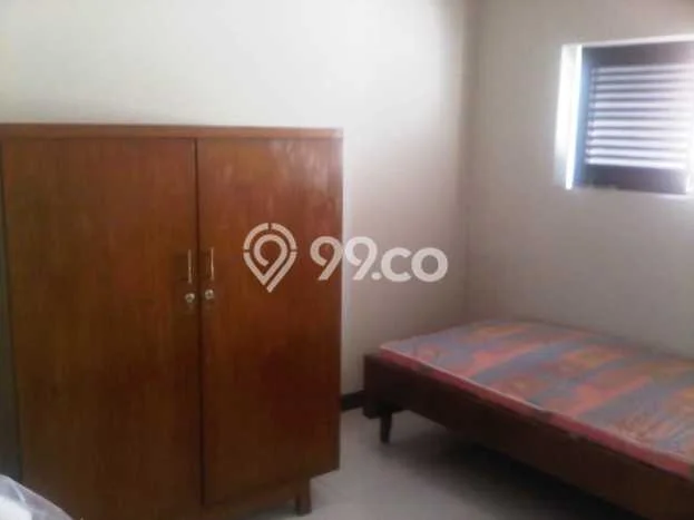 Disewakan! Rumah 4 Kamar Tidur &
2 Kamar Mandi di Kayu Putih, Jakarta Timur Disewakan! Rumah 4 Kamar Tidur &
2 Kamar Mandi di Kayu Putih, Jakarta Timur