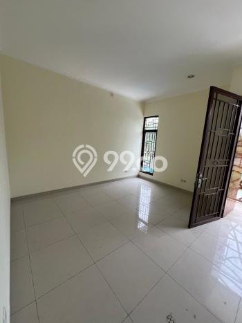 For Sale Hunian Rumah Nyaman 4 KT di Harapan Indah, Bekasi For Sale Hunian Rumah Nyaman 4 KT di Harapan Indah, Bekasi