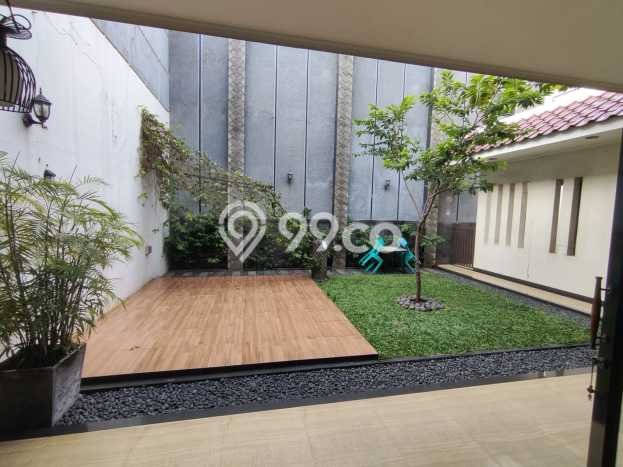 Ready to Use! Premium House LT 276m2 Desain Elegan di Harapan Indah Ready to Use! Premium House LT 276m2 Desain Elegan di Harapan Indah