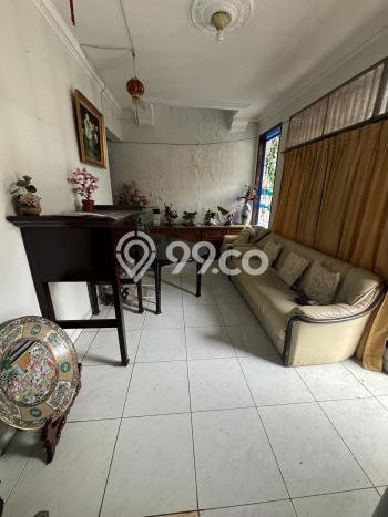HARGA SPESIAL! Rumah Minimalis di Tomang, Jakarta Barat, Luas 180m² Bangunan 300m² BISA KPR! HARGA SPESIAL! Rumah Minimalis di Tomang, Jakarta Barat, Luas 180m² Bangunan 300m² BISA KPR!