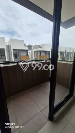 Rumah area Summarecon Crown Gading, 3 KT, Lingkungan Berkembang Rumah area Summarecon Crown Gading, 3 KT, Lingkungan Berkembang