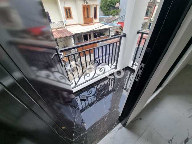 Rumah Minimalis 4 Kamar LT 95m2 di Harapan Indah Rumah Minimalis 4 Kamar LT 95m2 di Harapan Indah
