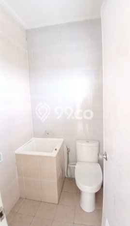 KAWASAN BISNIS! Ruko di , Luas 77m2m², Akses Raya KAWASAN BISNIS! Ruko di , Luas 77m2m², Akses Raya