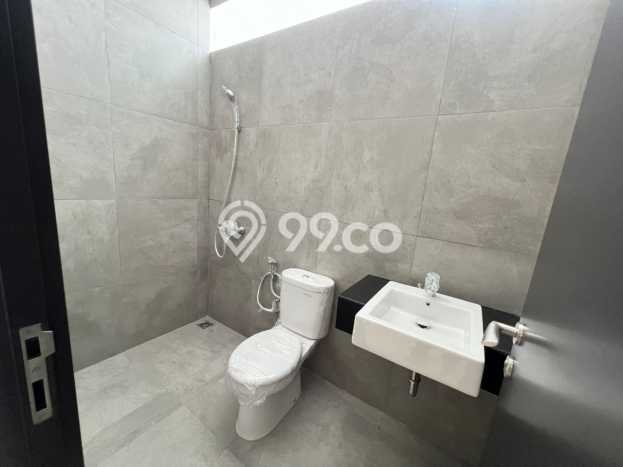 Dijual Rumah Eksklusif 3 KT di Metland Menteng, Jakarta Timur Dijual Rumah Eksklusif 3 KT di Metland Menteng, Jakarta Timur