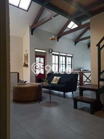 Jual Rumah Luas Megah Dengan View Cantik di Pasteur, Bandung Jual Rumah Luas Megah Dengan View Cantik di Pasteur, Bandung