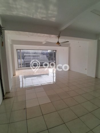 FOR RENT! Ruko di Otista Cocok untuk Bisnis 300m2 FOR RENT! Ruko di Otista Cocok untuk Bisnis 300m2