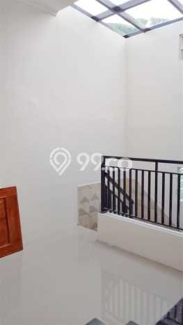 Rumah Minimalis 3 KT di Cisaranten Bandung Unfurnished Rumah Minimalis 3 KT di Cisaranten Bandung Unfurnished