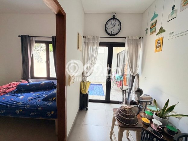 Rumah Elit Modern Tanpa Renovasi di Graha Raya Tangerang Rumah Elit Modern Tanpa Renovasi di Graha Raya Tangerang