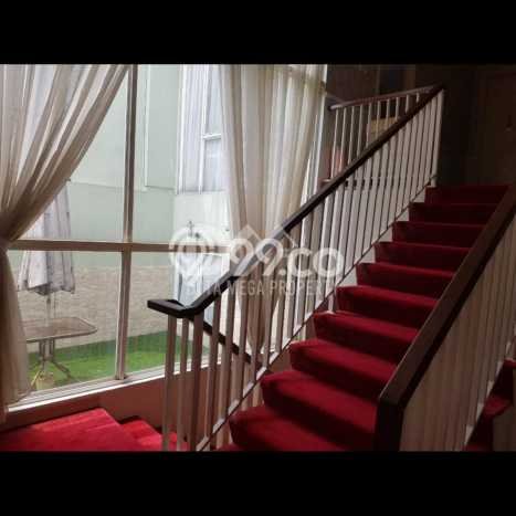 Jual Segera Rumah 4 KT 3 KM di Bintaro, Tangerang Selatan Jual Segera Rumah 4 KT 3 KM di Bintaro, Tangerang Selatan