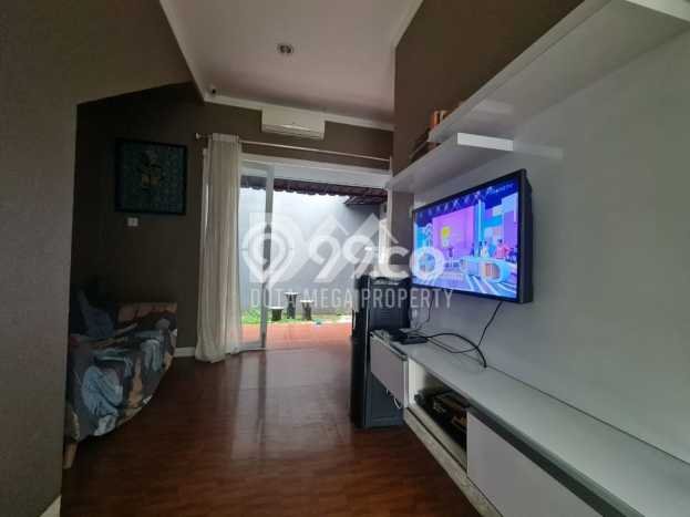 Rumah Luas Asri 2 KT Siap Pakai di Graha Raya Tangerang Rumah Luas Asri 2 KT Siap Pakai di Graha Raya Tangerang
