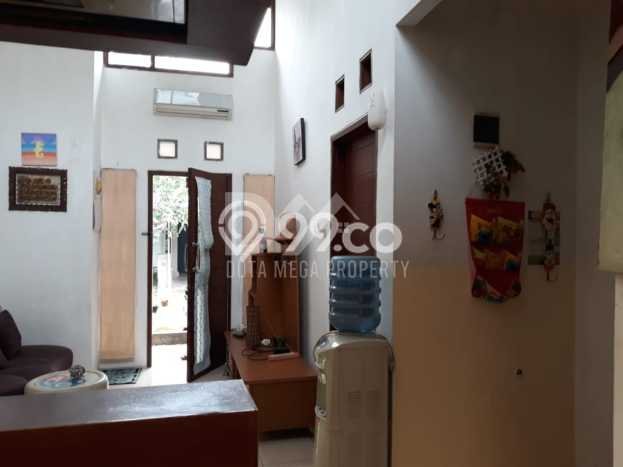 Rumah Minimalis 2 KT di Bintaro Tangerang Selatan Semi Furnished Rumah Minimalis 2 KT di Bintaro Tangerang Selatan Semi Furnished