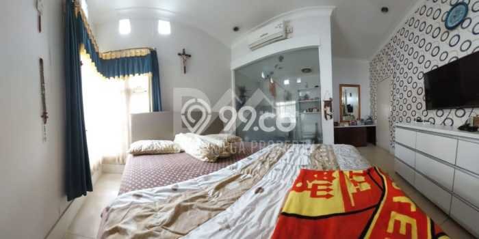 For Sale Hunian Rumah Nyaman 3 Kamar di Graha Raya, Tangerang For Sale Hunian Rumah Nyaman 3 Kamar di Graha Raya, Tangerang