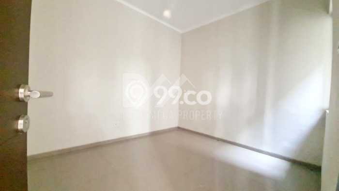 Rumah Minimalis 3 Kamar LT 80m2 di Graha Raya Rumah Minimalis 3 Kamar LT 80m2 di Graha Raya