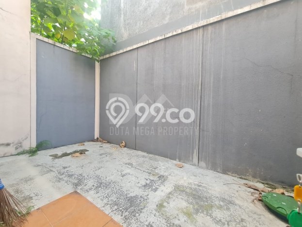 Rumah Modern 3 KT LT 72m2 di Graha Raya Rumah Modern 3 KT LT 72m2 di Graha Raya