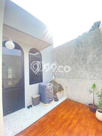 Dijual Hunian Rumah Terawat 2 KT di Bintaro, Jakarta Selatan Dijual Hunian Rumah Terawat 2 KT di Bintaro, Jakarta Selatan