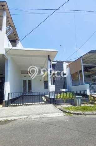 For Sale Hunian Rumah Nyaman 2 KT di Graha Raya, Tangerang For Sale Hunian Rumah Nyaman 2 KT di Graha Raya, Tangerang