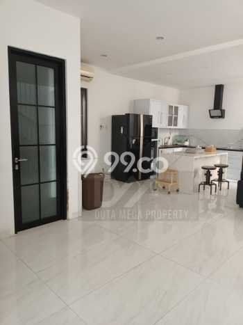 Dijual Rumah Luas Megah Dengan View Cantik di Bintaro, Jakarta Selatan Dijual Rumah Luas Megah Dengan View Cantik di Bintaro, Jakarta Selatan
