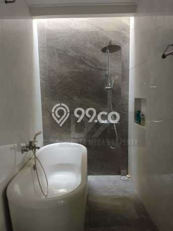 Dijual Rumah Luas Megah Dengan View Cantik di Bintaro, Jakarta Selatan Dijual Rumah Luas Megah Dengan View Cantik di Bintaro, Jakarta Selatan
