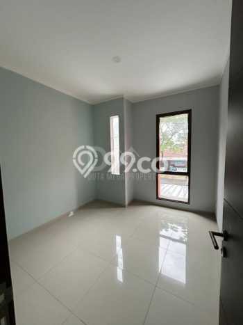 Disewakan! Rumah 3 Kamar Tidur &
3 Kamar Mandi di Graha Raya, Tangerang Disewakan! Rumah 3 Kamar Tidur &
3 Kamar Mandi di Graha Raya, Tangerang