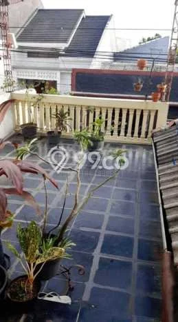 Rumah Luas Asri 4 KT Siap Pakai di Graha Raya Tangerang Rumah Luas Asri 4 KT Siap Pakai di Graha Raya Tangerang