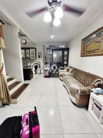 Dijual Rumah Eksklusif 3 KT di Graha Raya, Tangerang Dijual Rumah Eksklusif 3 KT di Graha Raya, Tangerang