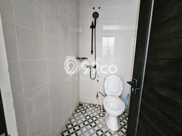 Jual Rumah Modern 2 KT di Graha Raya, Tangerang Selatan Jual Rumah Modern 2 KT di Graha Raya, Tangerang Selatan