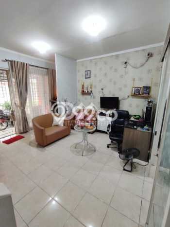 Rumah Minimalis 3 KT LT 84m2 di Graha Raya Rumah Minimalis 3 KT LT 84m2 di Graha Raya