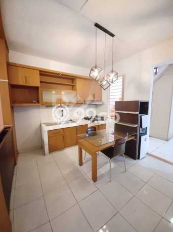 Dijual Rumah 2 Kamar Lokasi Strategis Nyaman dan Strategis di BSD Dijual Rumah 2 Kamar Lokasi Strategis Nyaman dan Strategis di BSD