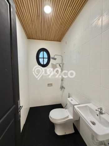 Siap Huni Rumah Mewah 3 Kamar di BSD Dekat ke Mana Saja Siap Huni Rumah Mewah 3 Kamar di BSD Dekat ke Mana Saja