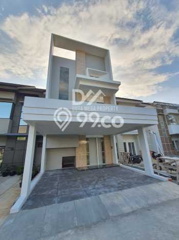 Dijual Rumah Premium dengan Fasilitas Sekitar Komplit di BSD, Tangerang Selatan Dijual Rumah Premium dengan Fasilitas Sekitar Komplit di BSD, Tangerang Selatan