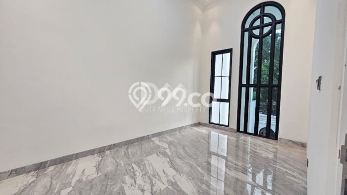 Hunian Mewah LB 360m2 Siap Pakai Desain Elegan di Bintaro, Tangerang Selatan Hunian Mewah LB 360m2 Siap Pakai Desain Elegan di Bintaro, Tangerang Selatan