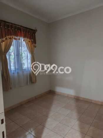 Dijual Hunian Rumah Terawat 3 KT di Graha Raya, Tangerang Dijual Hunian Rumah Terawat 3 KT di Graha Raya, Tangerang
