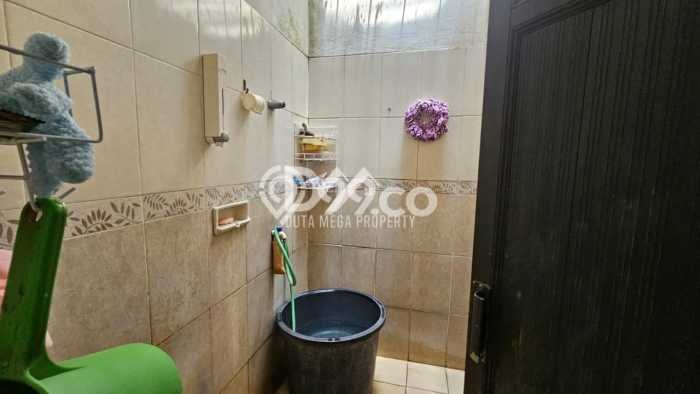 Dijual Hunian Rumah Nyaman 3 Kamar di Graha Raya, Tangerang Dijual Hunian Rumah Nyaman 3 Kamar di Graha Raya, Tangerang