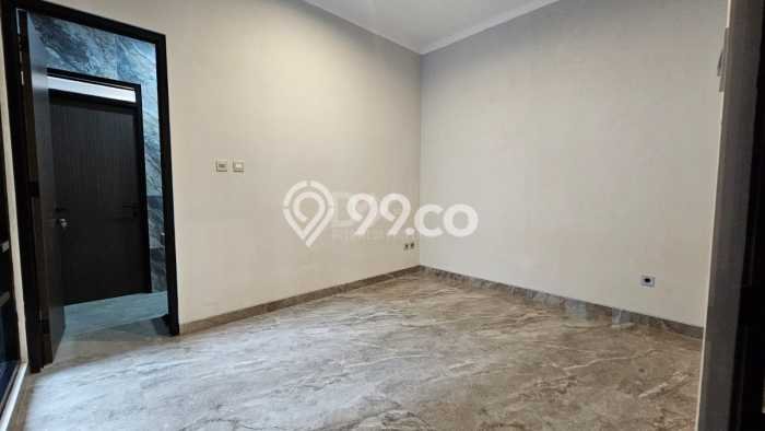 Hunian Elit LB 390m2 Siap Huni Desain Elegan di Sektor 9-Bintaro, Tangerang Selatan Hunian Elit LB 390m2 Siap Huni Desain Elegan di Sektor 9-Bintaro, Tangerang Selatan