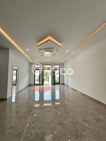 Rumah Luxury Modern Siap Huni di BSD Nusaloka Tangerang Rumah Luxury Modern Siap Huni di BSD Nusaloka Tangerang