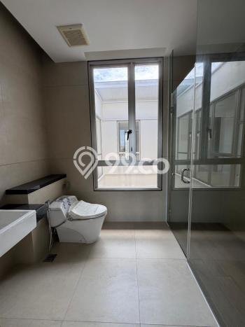 BEST PRICE! Rumah kawasan Golf Island, Dekat Fasilitas, 4 KT, Luas 300m2m² LB 690m2m² BEST PRICE! Rumah kawasan Golf Island, Dekat Fasilitas, 4 KT, Luas 300m2m² LB 690m2m²