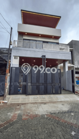 Rumah Luxury Modern Tanpa Renovasi di Citra Garden Jakarta Barat Rumah Luxury Modern Tanpa Renovasi di Citra Garden Jakarta Barat