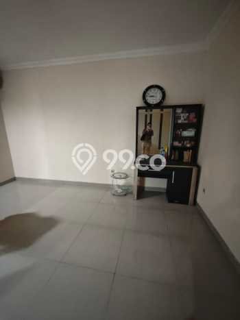 Rumah di Daan Mogot, Area Strategis, 2 KM Rumah di Daan Mogot, Area Strategis, 2 KM