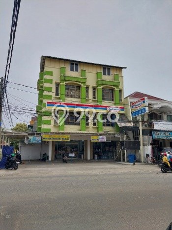 Ruko Disewa di Jakarta Barat dengan LB 266m2 Area Komersial Ramai Ruko Disewa di Jakarta Barat dengan LB 266m2 Area Komersial Ramai