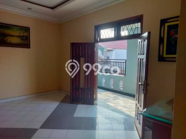 Jual Segera Rumah 4 KT 3 KM di Pondok Kelapa, Jakarta Timur Jual Segera Rumah 4 KT 3 KM di Pondok Kelapa, Jakarta Timur