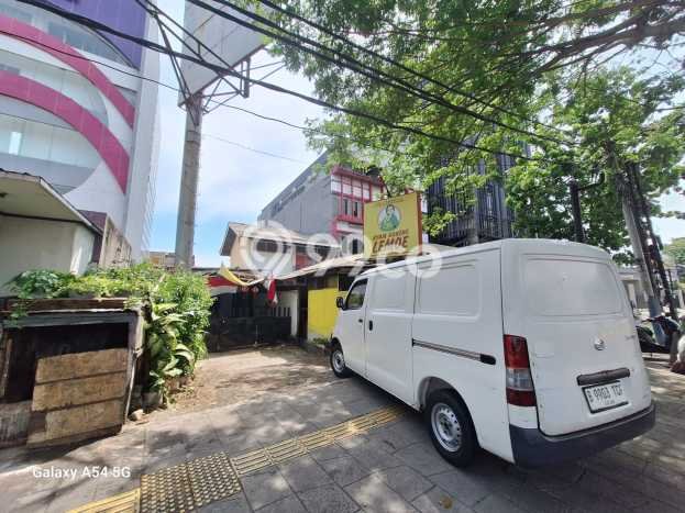 Unit Komersial Dijual di Jakarta Timur LT 544m2 & LB 400m2 Unit Komersial Dijual di Jakarta Timur LT 544m2 & LB 400m2