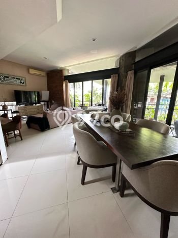 Rumah Elit LB 525m2 Siap Pakai Desain Elegan di Bintaro, Tangerang Selatan Rumah Elit LB 525m2 Siap Pakai Desain Elegan di Bintaro, Tangerang Selatan