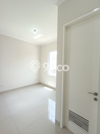 Dijual Rumah Mewah Elegan Dengan View Cantik di Gading Serpong, Tangerang Dijual Rumah Mewah Elegan Dengan View Cantik di Gading Serpong, Tangerang