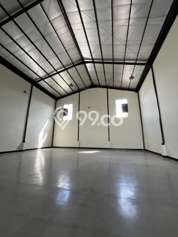 Gudang Lokasi Strategis di Batujajar, Luas 450m², For Rent, Area Komersial Gudang Lokasi Strategis di Batujajar, Luas 450m², For Rent, Area Komersial