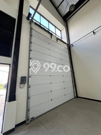 LOKASI PREMIUM! Gudang di Batujajar, Luas 136m², Mainroad, Area Komersial LOKASI PREMIUM! Gudang di Batujajar, Luas 136m², Mainroad, Area Komersial