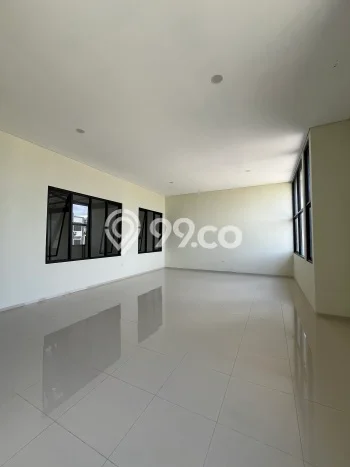 Gudang Lokasi Strategis di Batujajar, Luas 450m², For Rent, Area Komersial Gudang Lokasi Strategis di Batujajar, Luas 450m², For Rent, Area Komersial