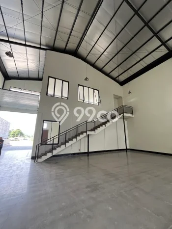 Gudang Lokasi Strategis di Batujajar, Luas 450m², For Rent, Area Komersial Gudang Lokasi Strategis di Batujajar, Luas 450m², For Rent, Area Komersial