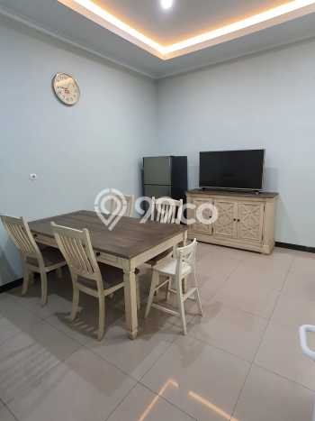 Jual Rumah Eksklusif 2 KT di Taman Kopo Indah, Bandung Jual Rumah Eksklusif 2 KT di Taman Kopo Indah, Bandung