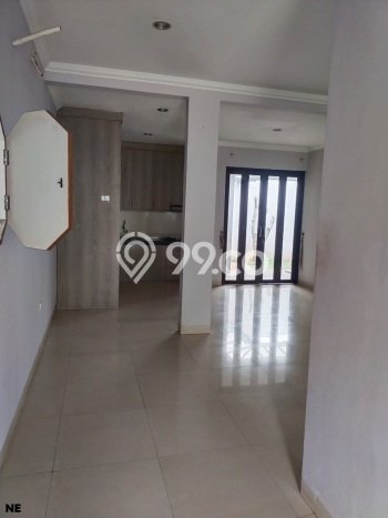 Rumah sewa siap pakai 4 KT di Cibubur, Jakarta Timur Rumah sewa siap pakai 4 KT di Cibubur, Jakarta Timur
