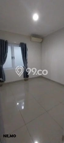 Rumah Disewakan Jakarta Timur LT 120m2 LB 118m2 Area Kota Wisata Rumah Disewakan Jakarta Timur LT 120m2 LB 118m2 Area Kota Wisata
